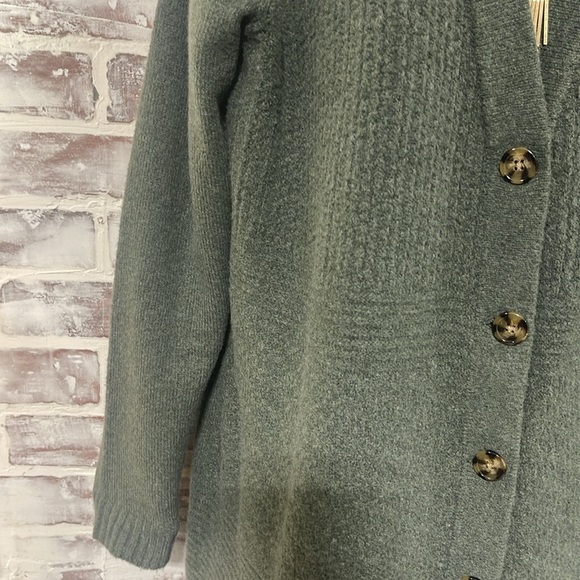 All worthy cardigan sweater large - Picture 4 of 6
